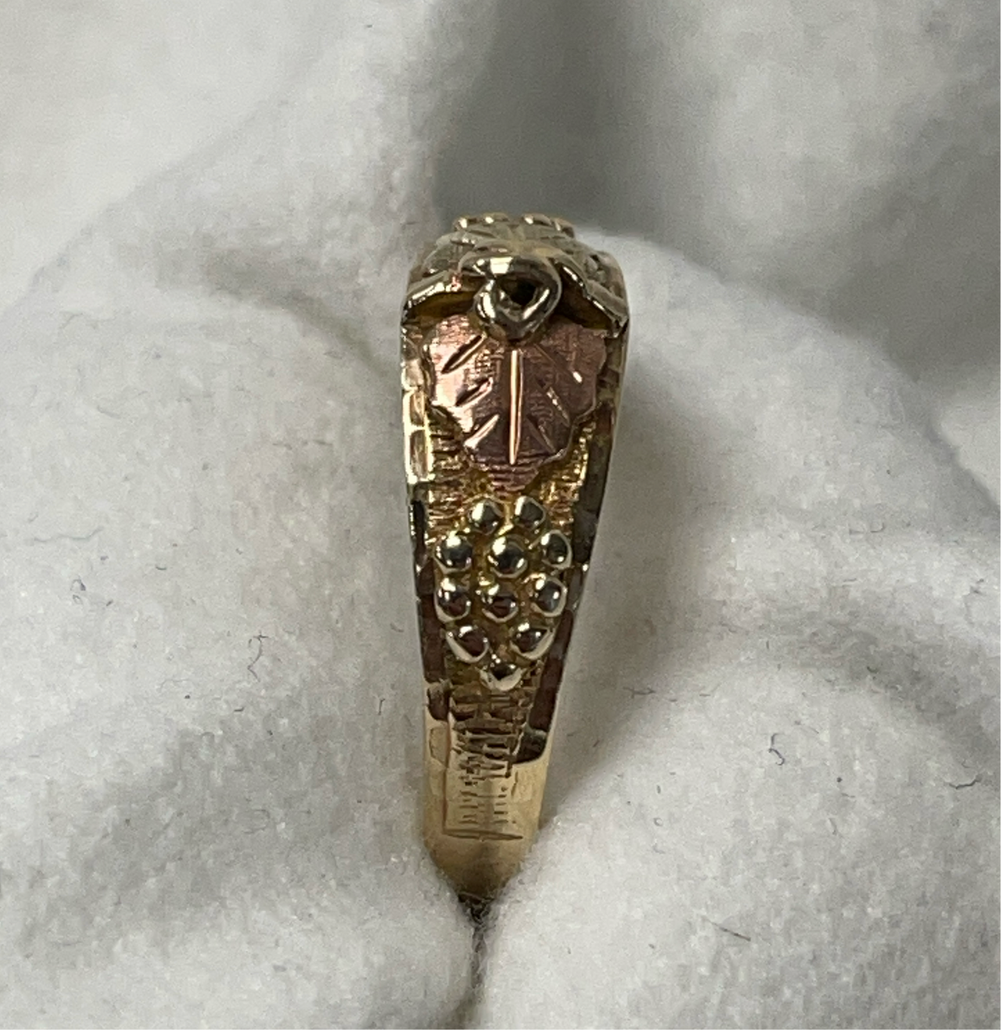 Black Hills Gold Ring