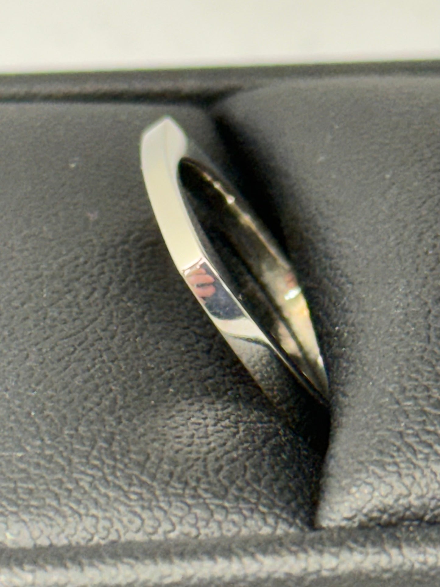 Flat top band