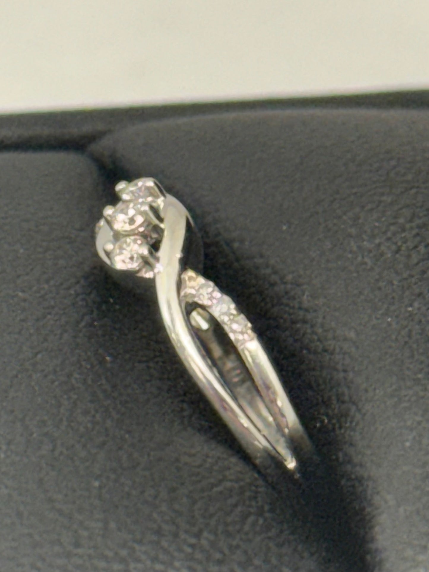 Diamond Fashion Band