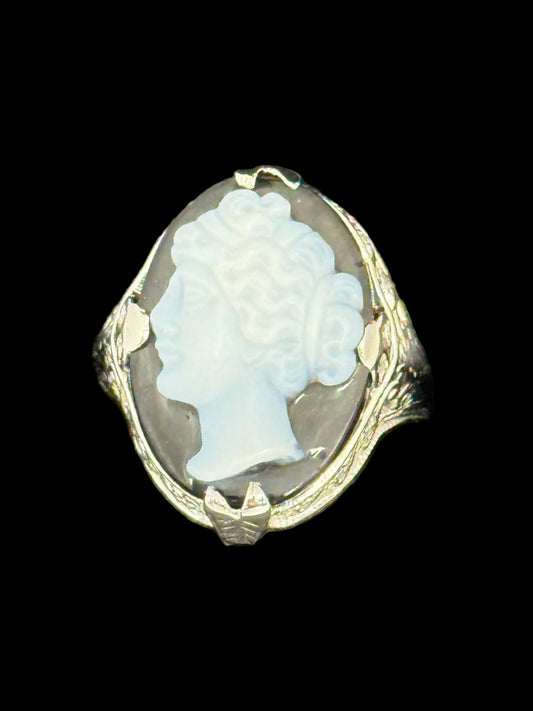 Antique Agate Cameo Ring