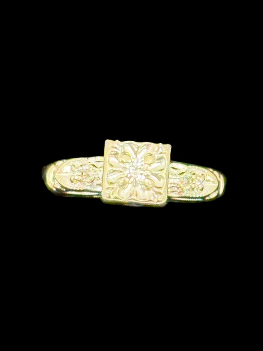 Lady’s Diamond Ring