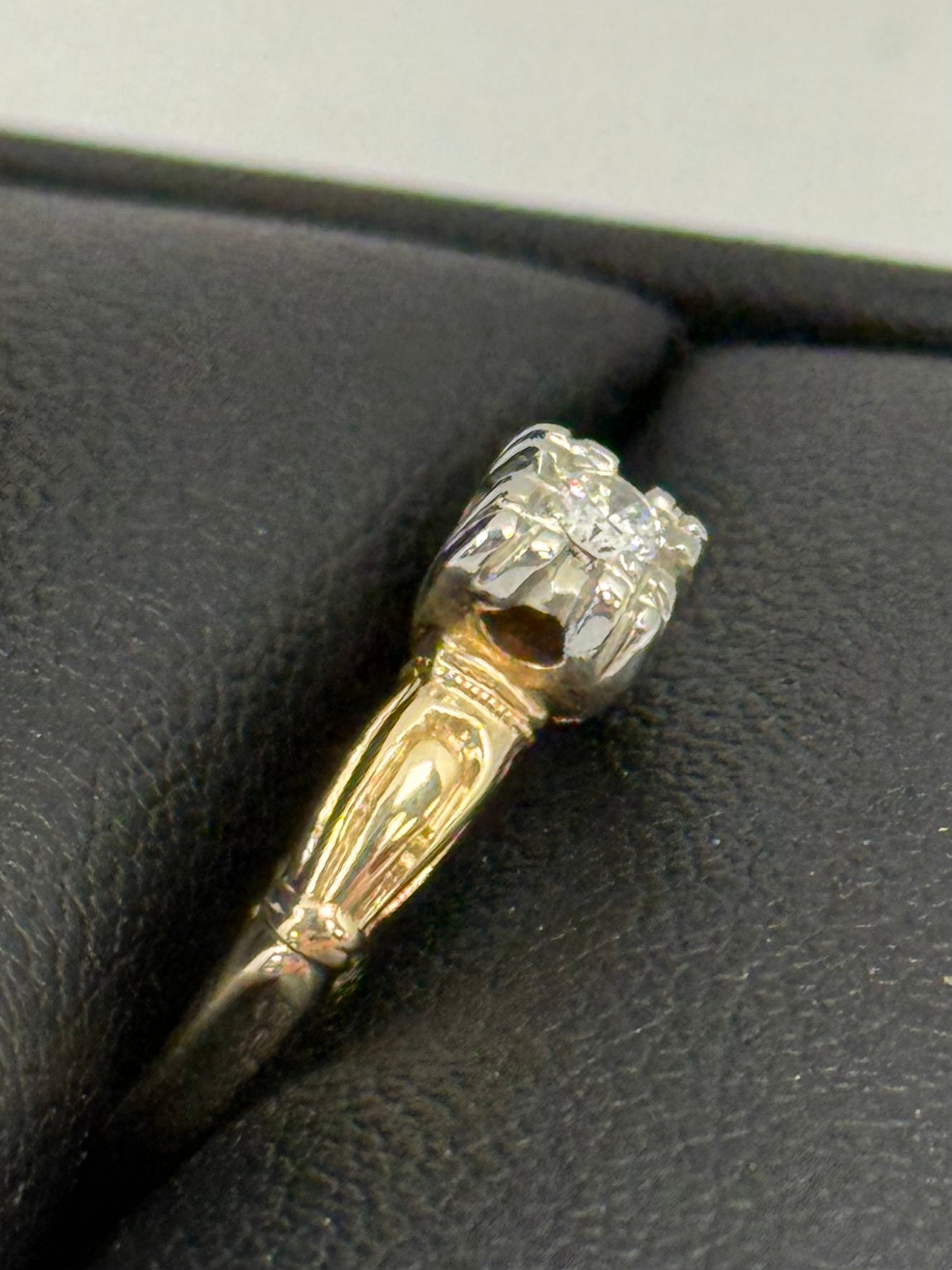 Gold Diamond Ring