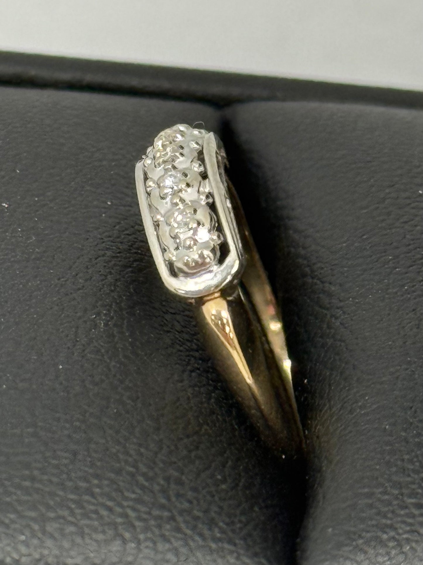 Gold Diamond Ring
