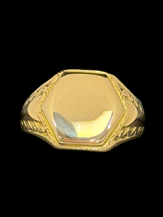 Gold Plain Signet Ring