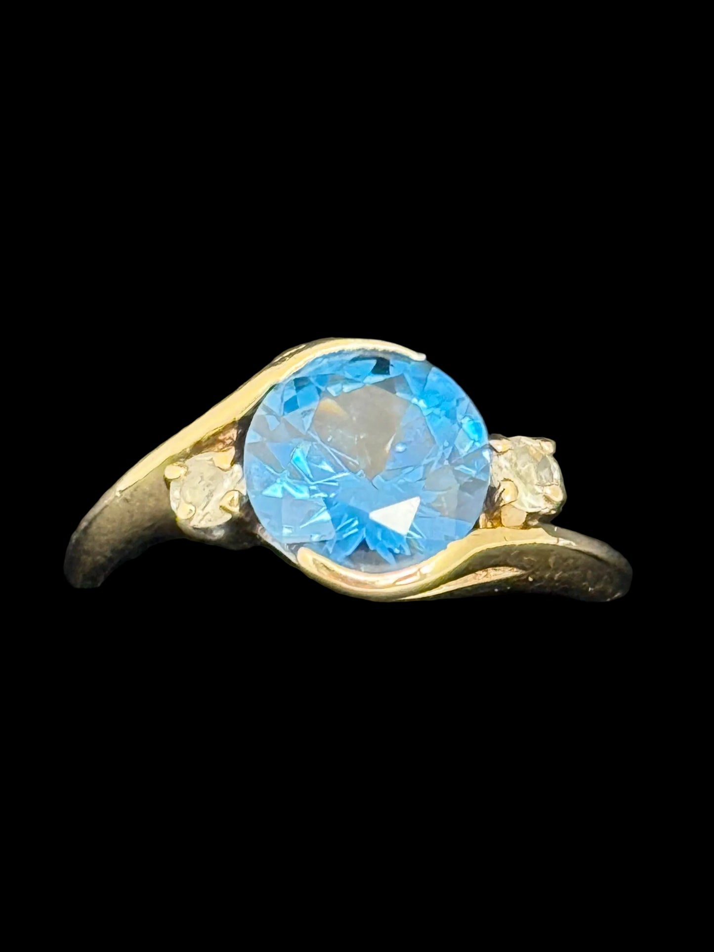 Synthetic Spinel Ring
