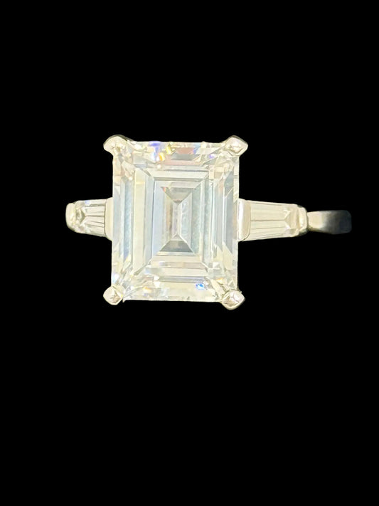 Cubic Zirconia Ring