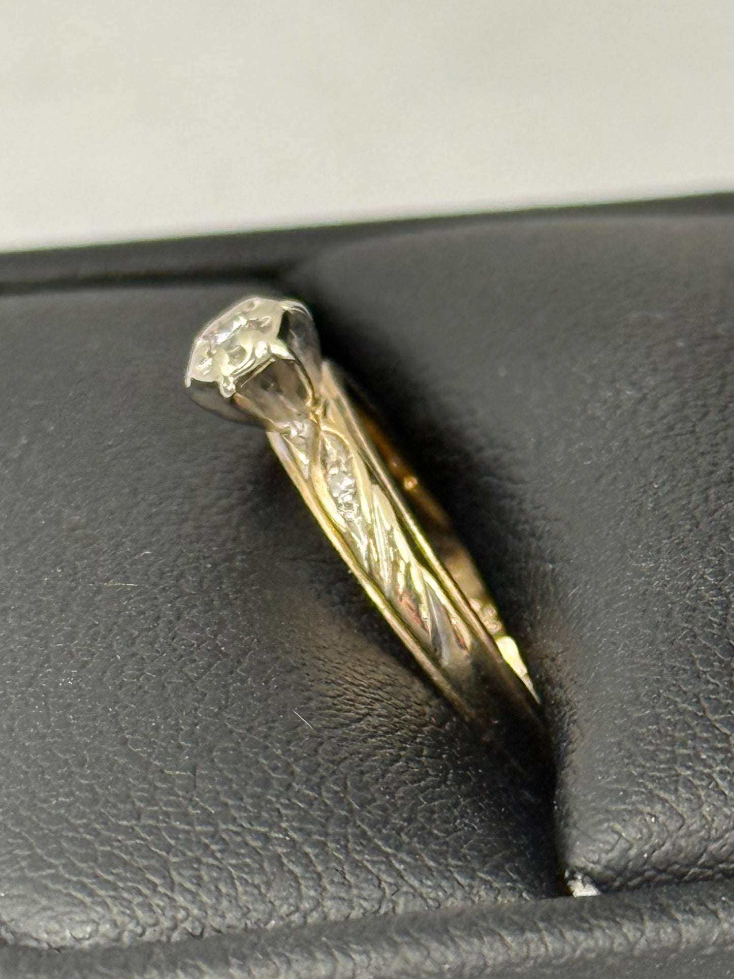 Diamond Gold Ring