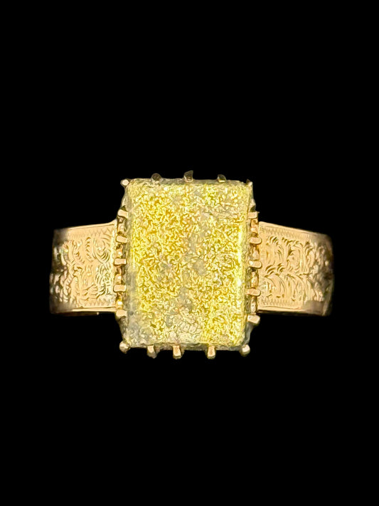 Gold Quartz Gents Ring