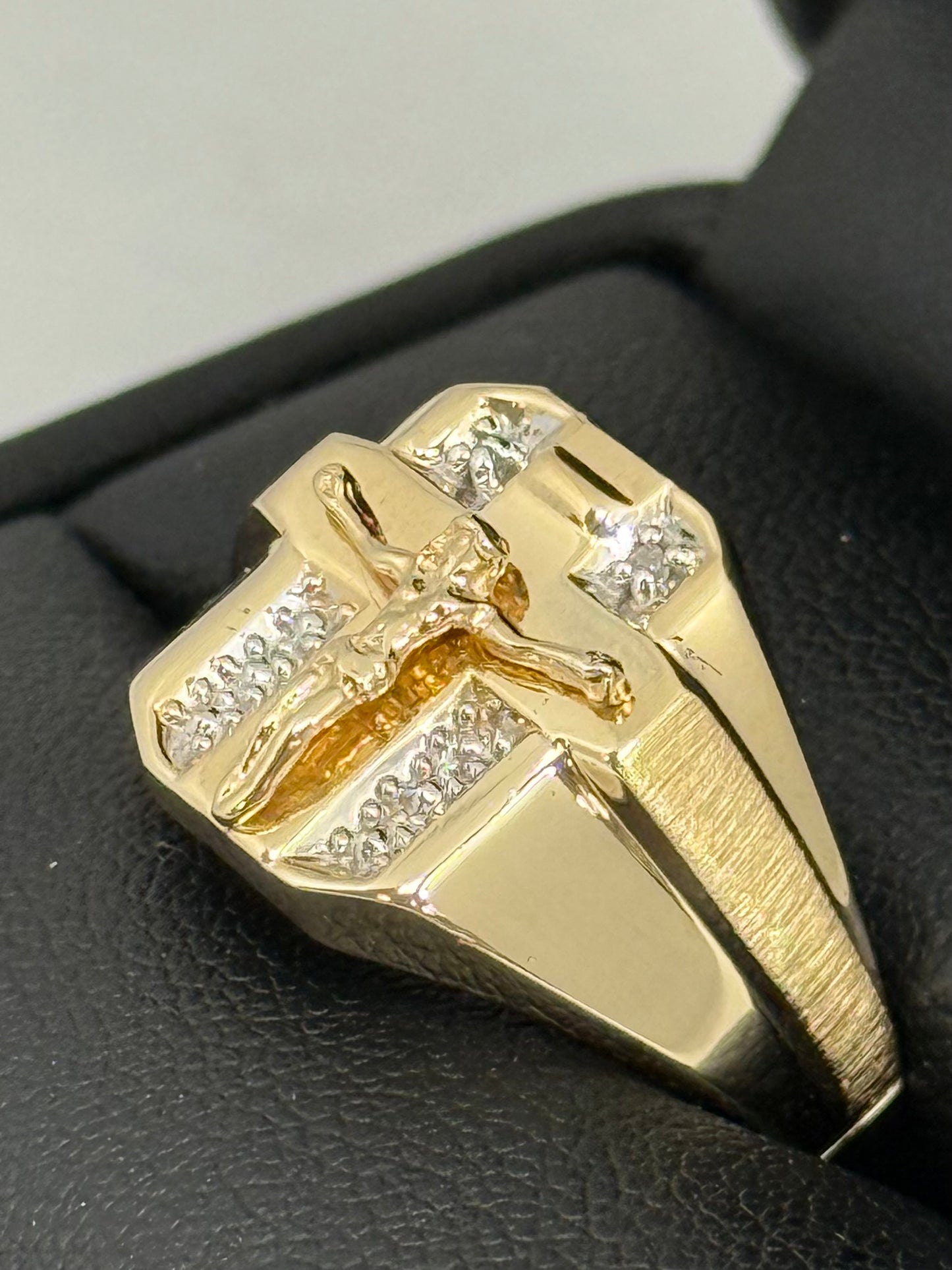 Gents “Cross” Ring