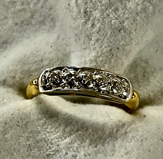 Gold Diamond Ring