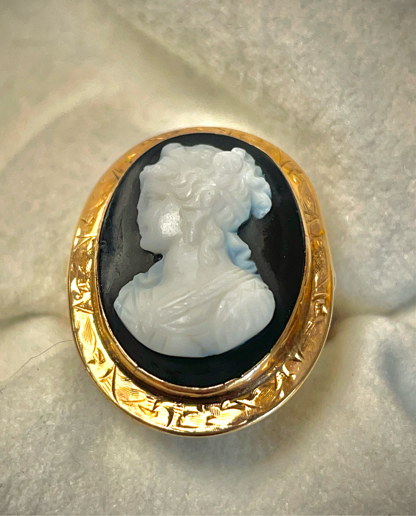 Genuine Agate Cameo