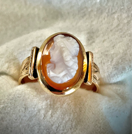 Antique Cameo Ring